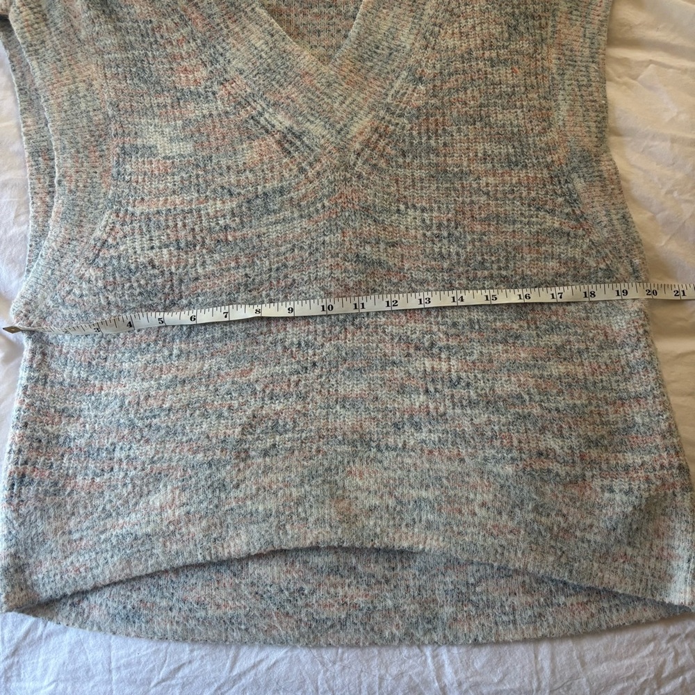 BDG Multicolor V-Neck Knit Tunic - Picture 4 of 15